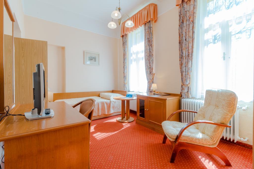 Ensana Svoboda Mariánské Lázně Extérieur photo